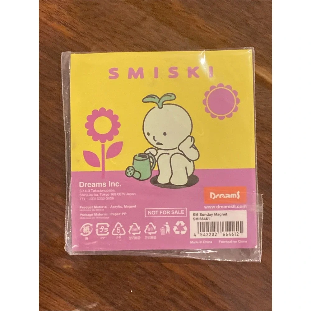 Smiski Sprout Gardening Magnet from New Sunday Series Brand New Sealed
